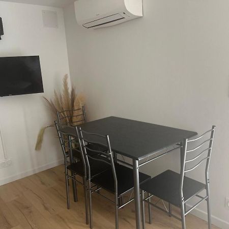 Charmant Et Confortable Appartement Narbonne Exteriör bild